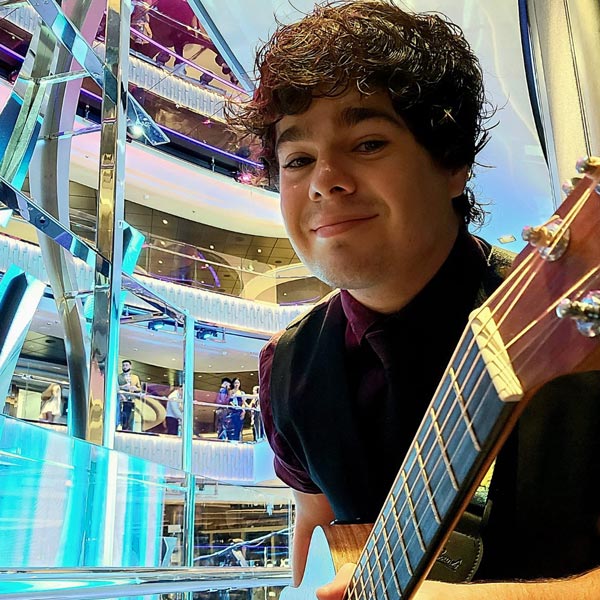 Chris - Rossetti Entertainment